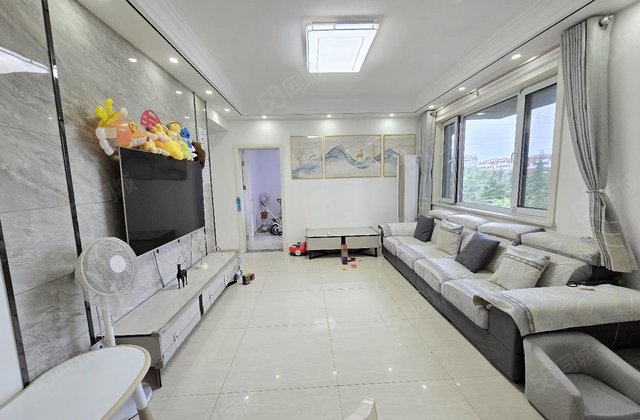 急售 便宜 东昌东 星光和园 精装三室 免大税 送储藏室