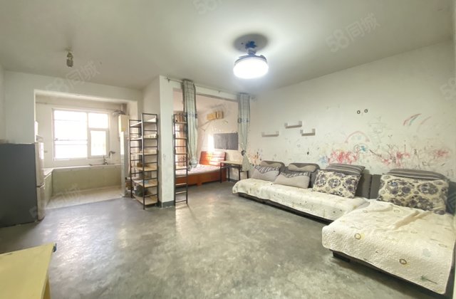 莲湖花园 6层洋房带院 送车位储藏室 金丰苑诚心出售随时看房