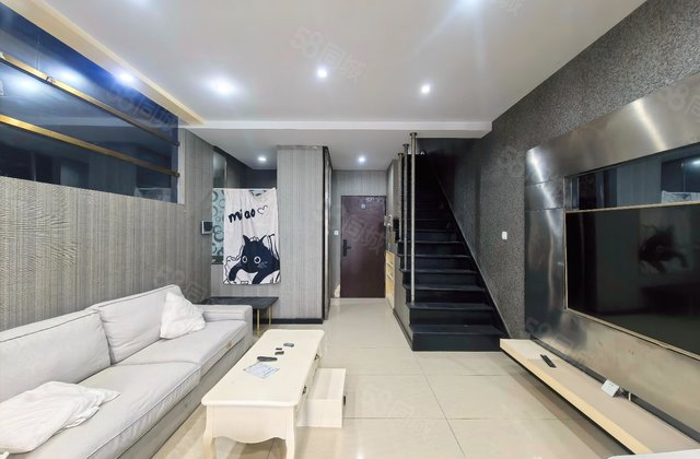 华润翡翠城4期1室1厅85.21㎡128万二手房图片