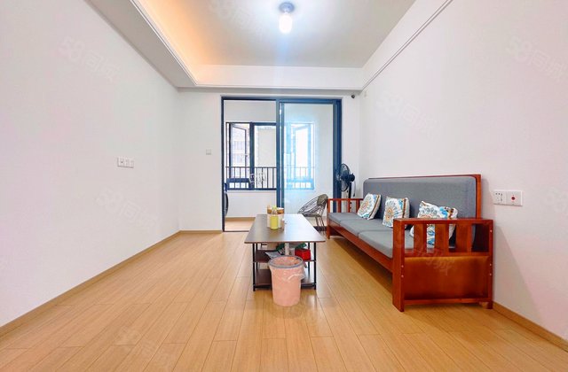 金茂厦门国际社区3室2厅89㎡142万二手房图片