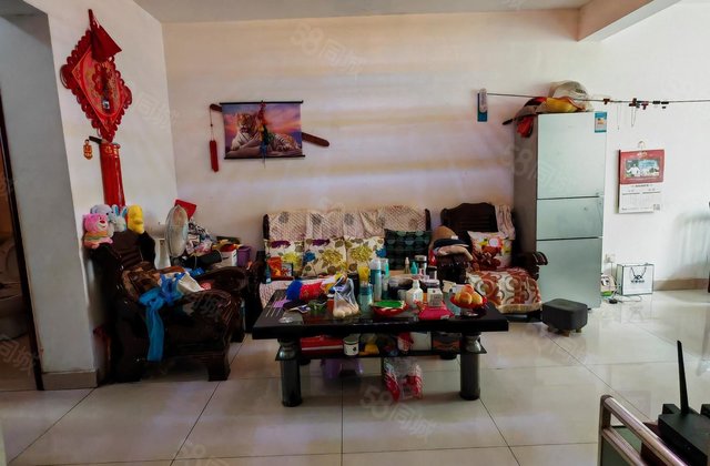 电梯好楼层 一梯两户 可隔三室 南北通透 停车方便 免大税