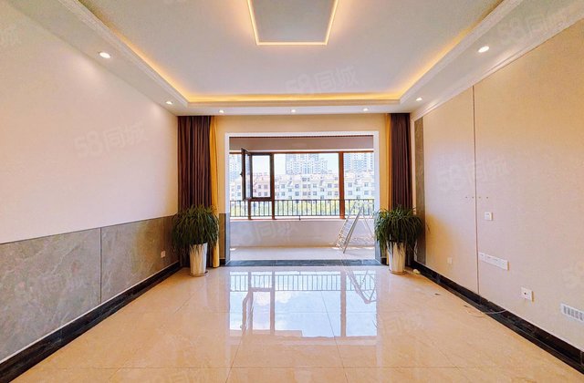 急售东关国际东区文轩本部四叶草户型东边户带储小区环境好