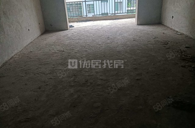 博达江洲花园4室2厅144㎡56.8万二手房图片