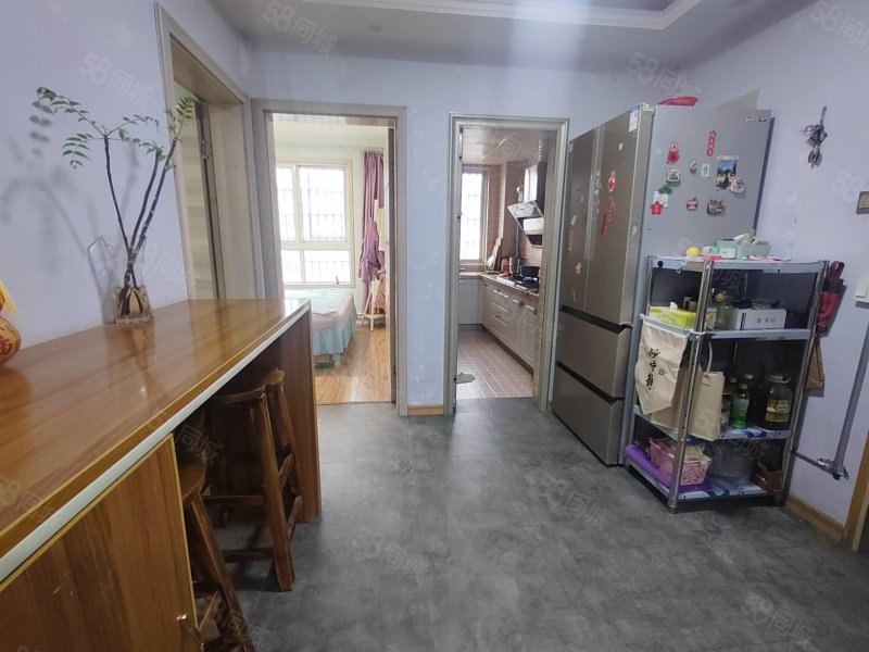 公园世家洋房社区中央空调暖气入户带阁楼露台纯边户