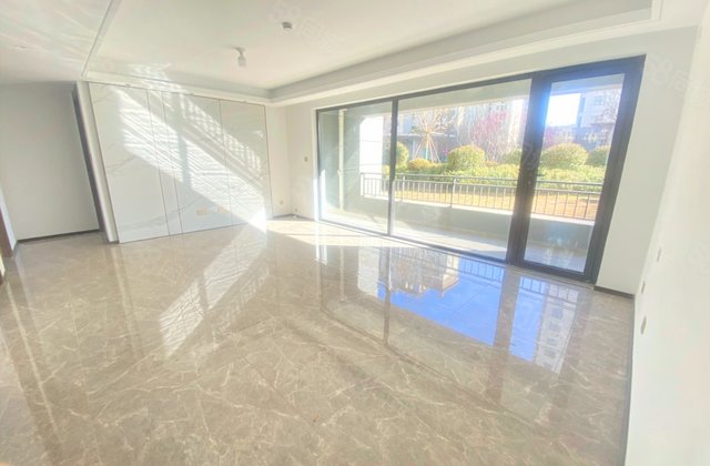 世茂璀璨倾城(二期)3室2厅119㎡95万二手房图片