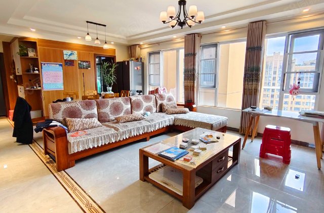 蓝光花满庭二期(北区)4室2厅89㎡96万二手房图片