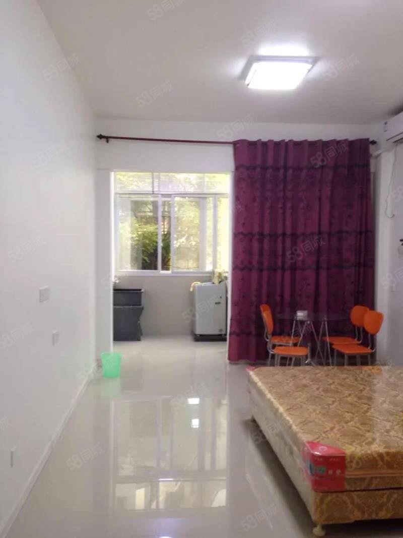 麒铭都二期1室0厅1卫43.5㎡南26.5万