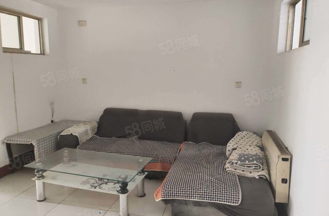 湖北小区 正 医疗配套成熟 精装可拎包入住