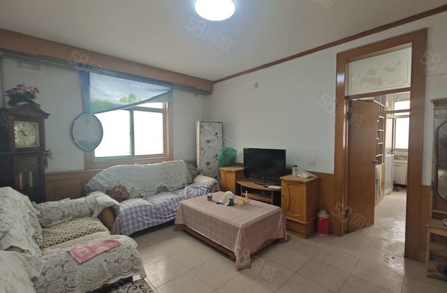 兴华路 公安局家属院 正规三室 55万 随时看房