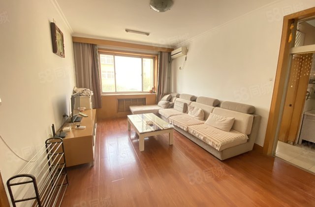 北顺  ，东昌中学，二楼，东边户，三室朝阳双阳台，停车方便