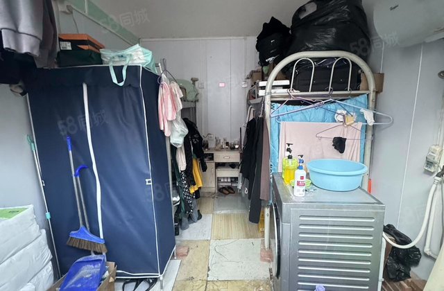延寿街胡同小区1室0厅12.5㎡125万二手房图片