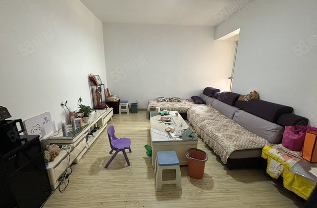 58出手58出手！电梯凤凰楼层三室！领郡城站北花园亚龙苑