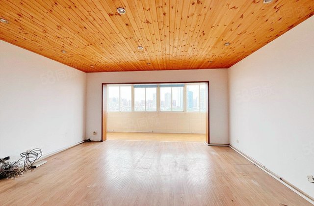 开源鑫阁7室2厅295㎡101万二手房图片