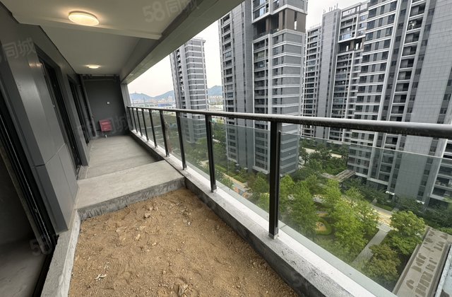 保利凤起云城4室2厅156.36㎡178万二手房图片