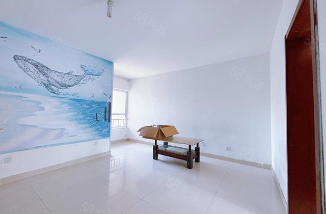 站前街 火车站附近 实验    电梯 精装修户型方正