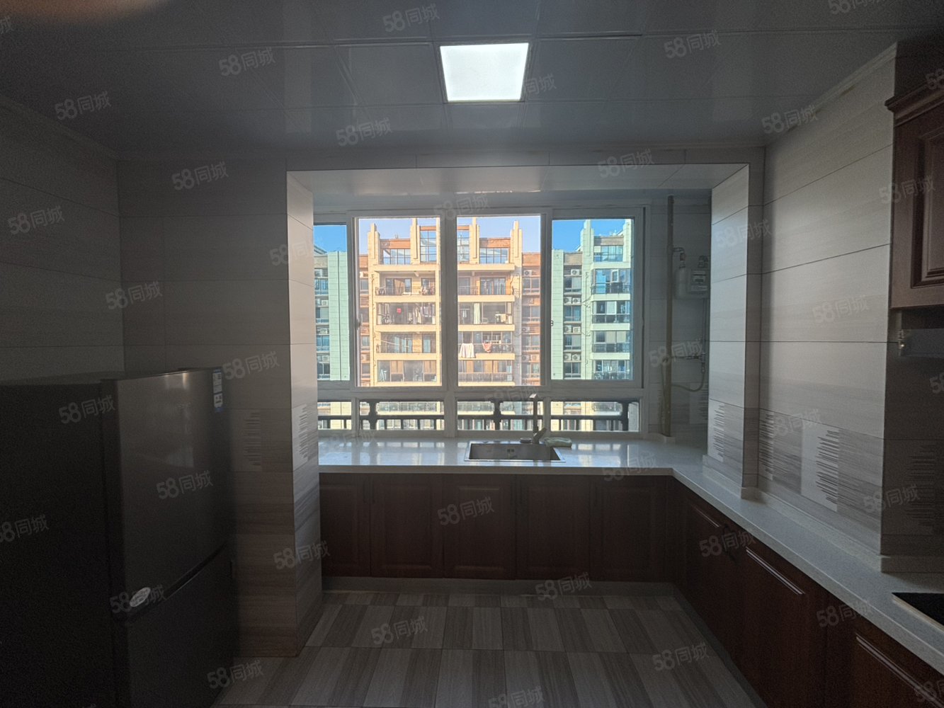 碧桂园龙城3室2厅1卫121㎡南北73万