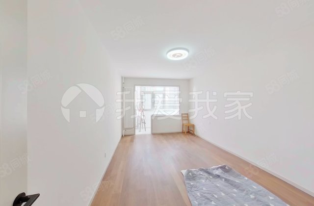 中關村航天社區(qū)3室1廳1衛(wèi)78.1㎡西南999萬