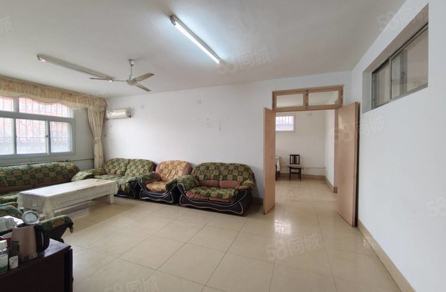 急售!外国语一墙之隔,老文轩,全明户型,三室朝阳,停车方便