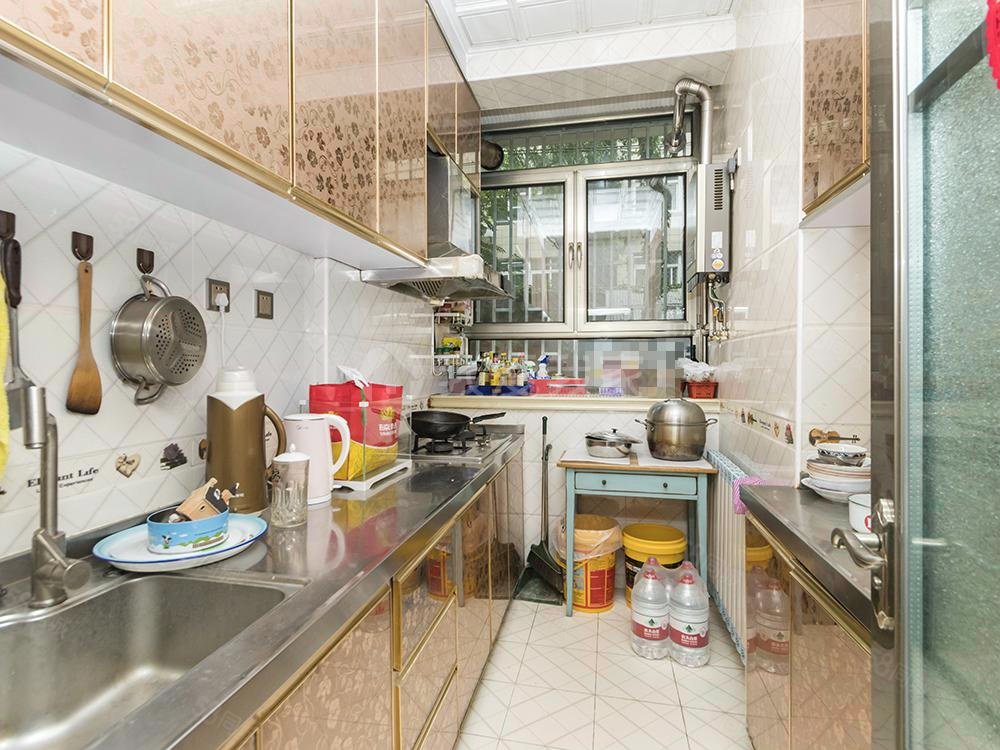 學(xué)院南路32號院3室1廳1衛(wèi)82.5㎡南北690萬