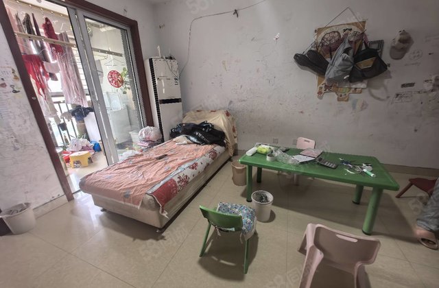 阿尔卡迪亚荣园(四期) 南北通透 出行方便 近医院 产权清晰