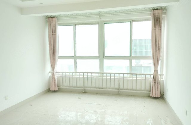 带地下车位和储，阳光，实验，颐馨园二期，金柱绿城，月亮湾