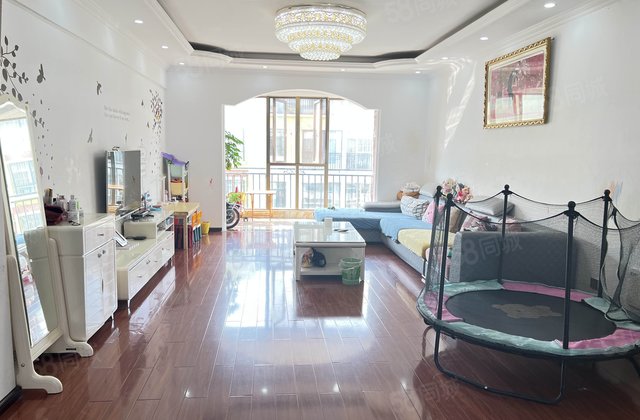 龙宇新天地4室2厅136.59㎡55万二手房图片