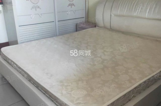 位于中通客车家属院的房源  送地下室房东直卖，价格优惠！