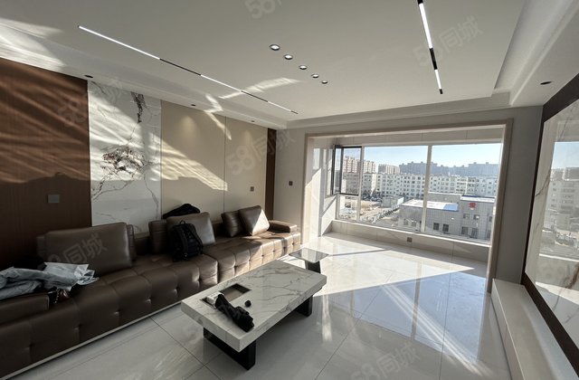 圣景名苑3室2厅151㎡158万二手房图片