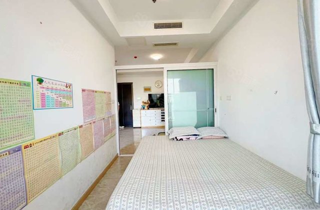 文轩中学外国语  对过 裕昌文轩 电梯房 可按揭