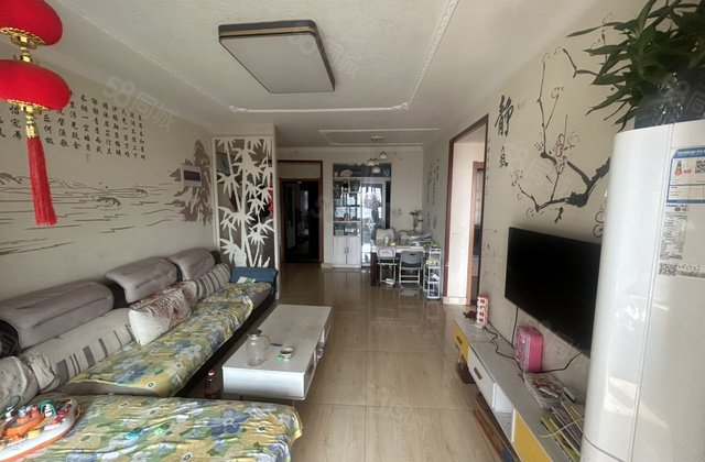 水晶郦城 电梯两室中间楼层68万带储，阿尔卡迪亚