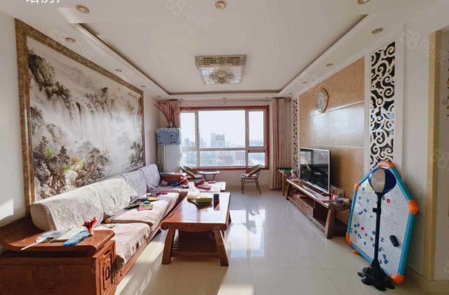 光岳壹号院，先锋 三室120平59万，带车位储。