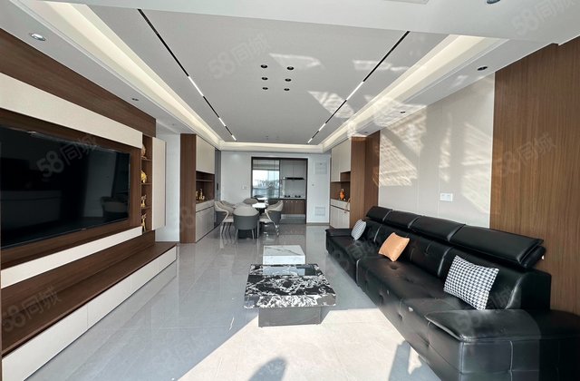 吾悦公馆(三期)4室2厅120㎡73.8万二手房图片