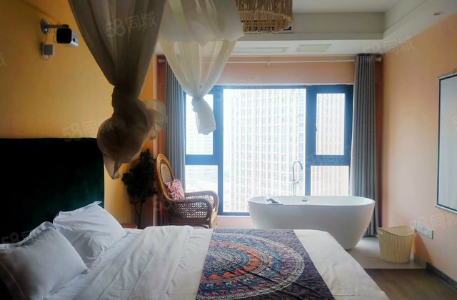 滨江壹号(渝中)1室0厅60㎡79万二手房图片