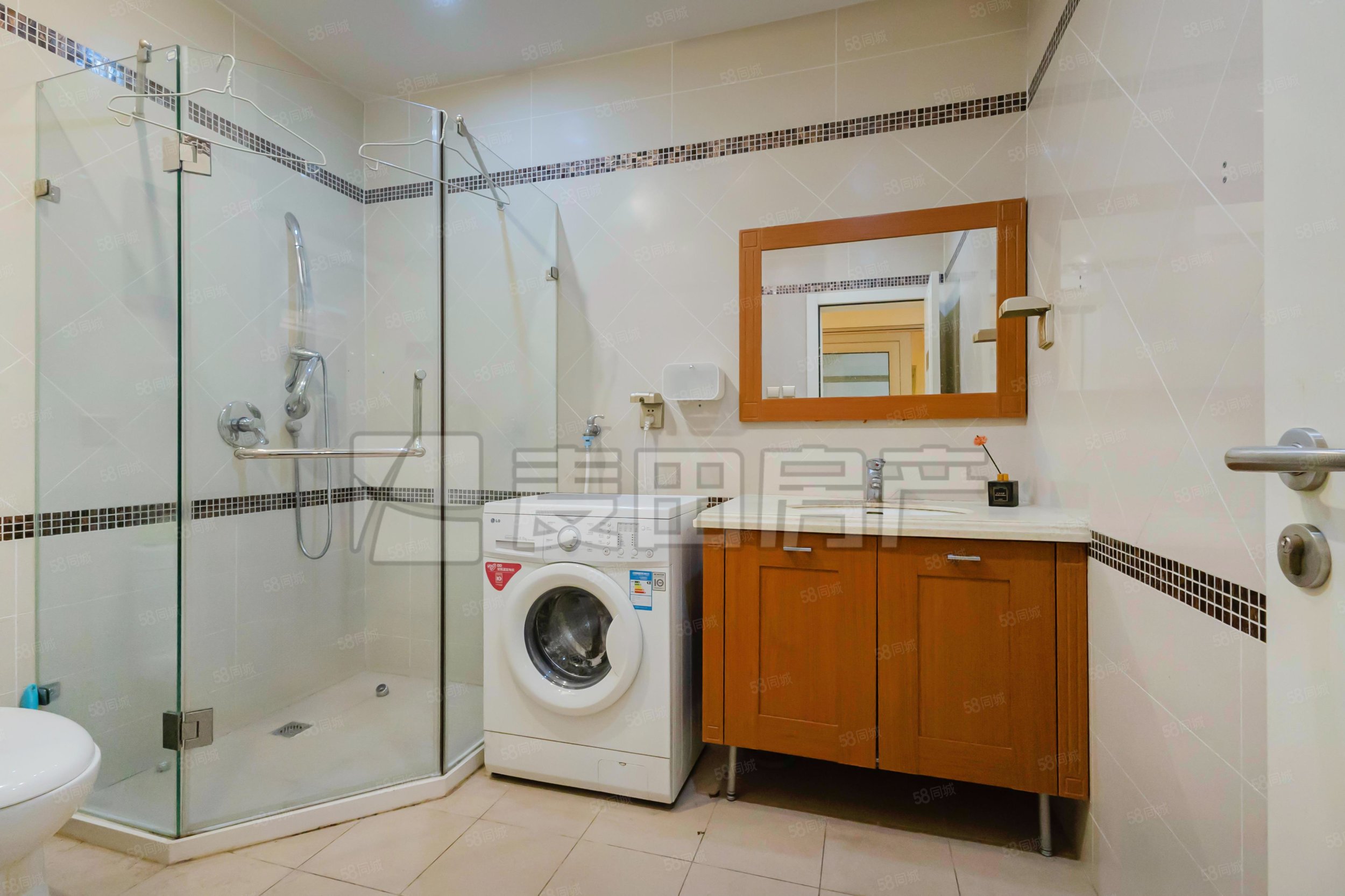 御墅臨楓(別墅)5室2廳4衛(wèi)537.81㎡南北3800萬