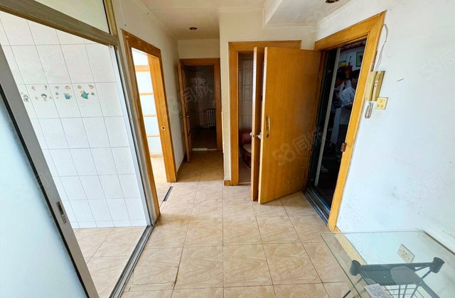 田地街小区(田地街26-68号(双号))2室1厅70.37㎡62万二手房图片