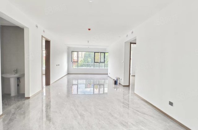 东昌壹号院 小高层，刚交工的小区，品质住房带车位储藏室