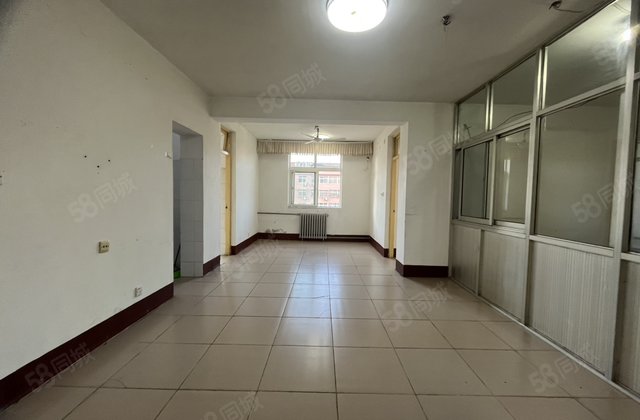 低价~文轩本部75万 柳园小区114平 三室 有储 免大税