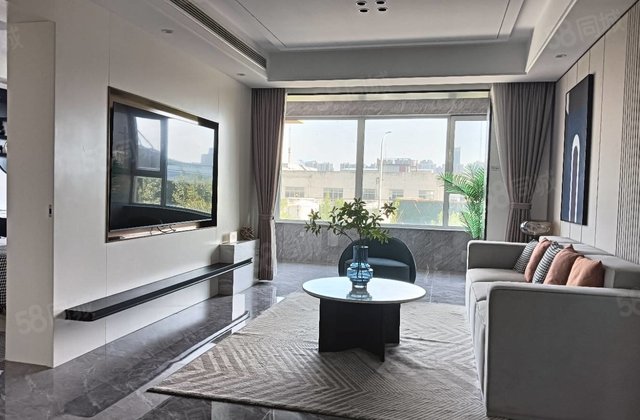 桃李天悦 三室两卫边户 三叶草户型 双阳台 走一手 南北通透