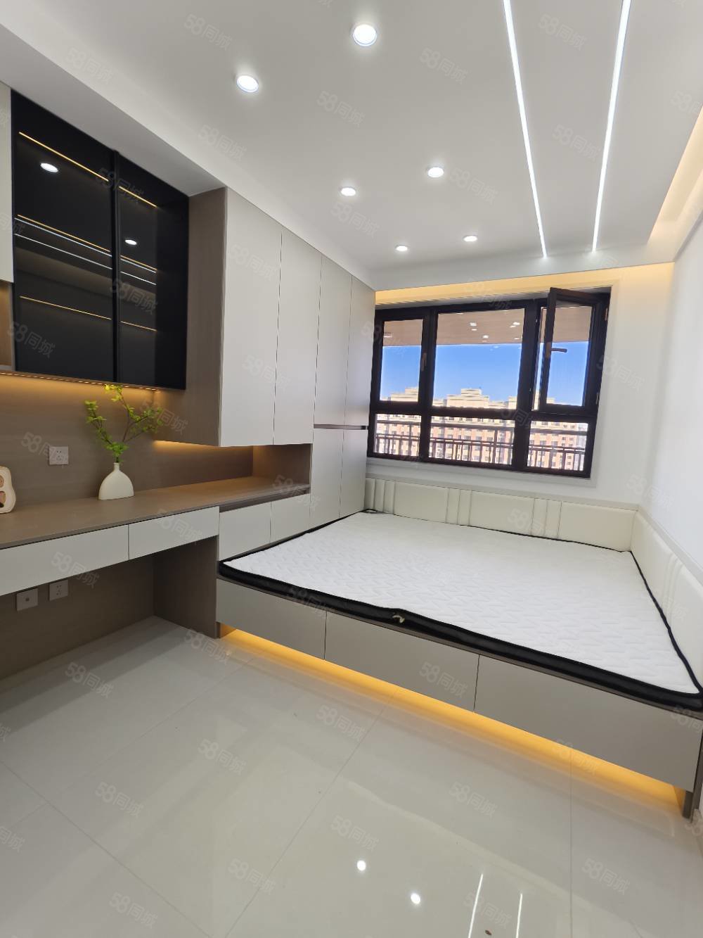 紫堤东郡2室2厅1卫91㎡南北43.8万