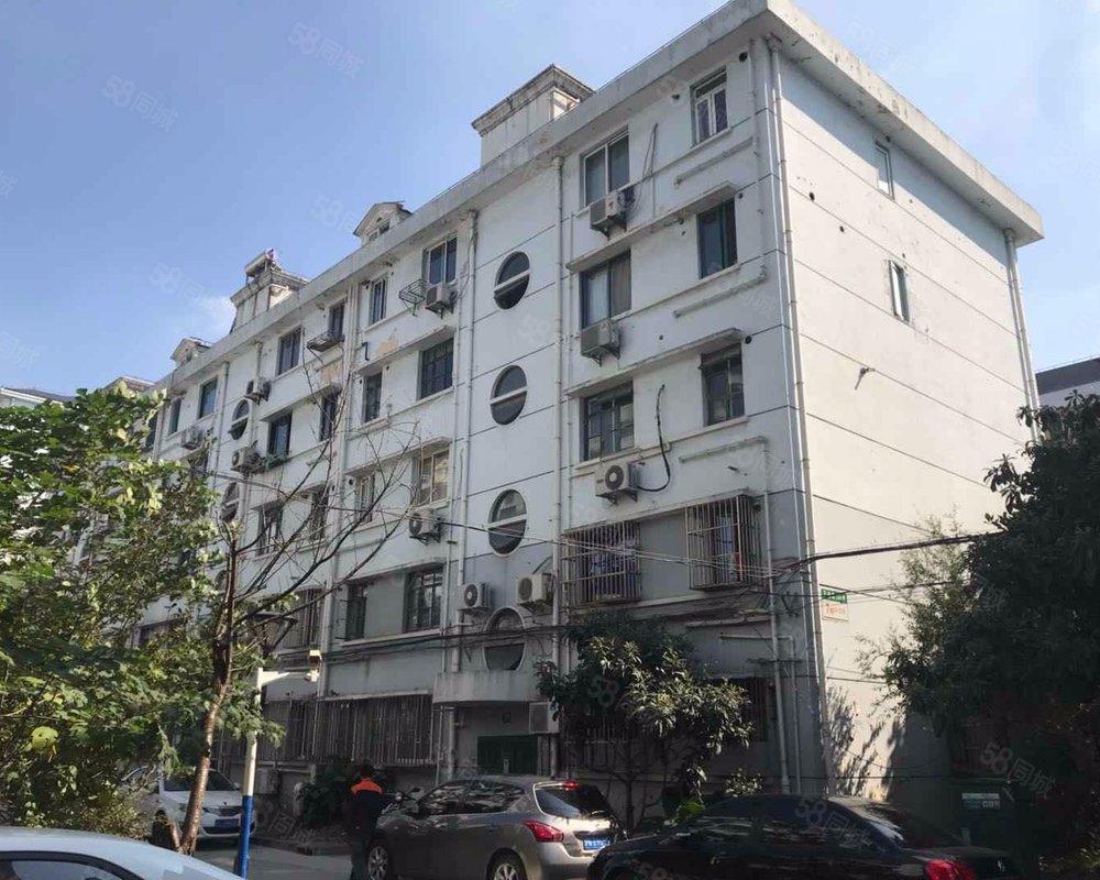 【由由三村, 由由三村小区详情,房价走势,房源,业主论坛】- 上海58