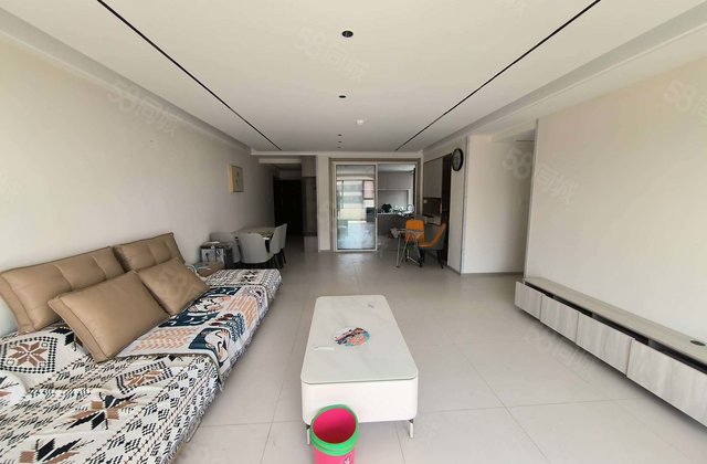 绿地蔚蓝城3室2厅121㎡65万二手房图片