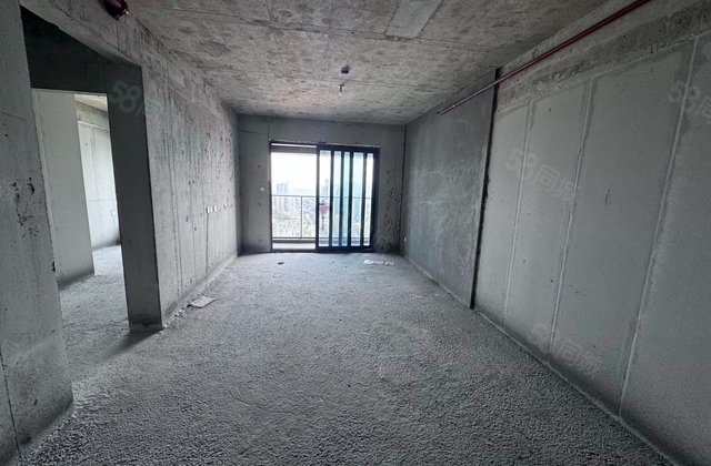 御龙天地3室2厅117㎡700万二手房图片