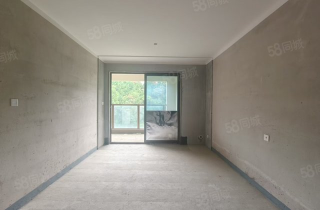 吾悦华府3室2厅101.33㎡69万二手房图片