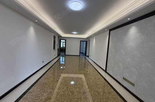 弘洋卢浮公馆3室2厅122㎡86万二手房图片