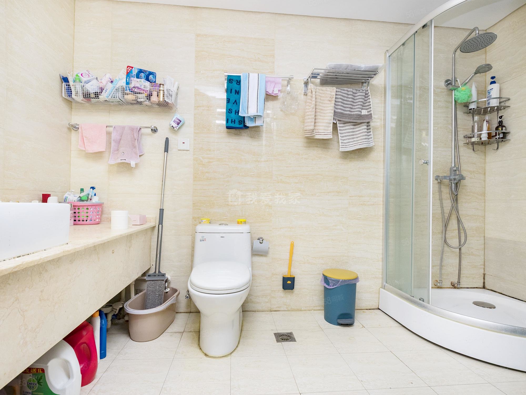 天作國際中心1室0廳1衛(wèi)51.61㎡東350萬