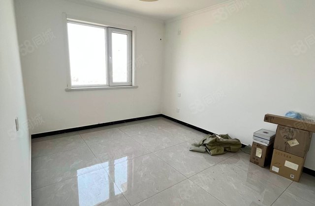 时代馨园2室2厅118.49㎡75万二手房图片