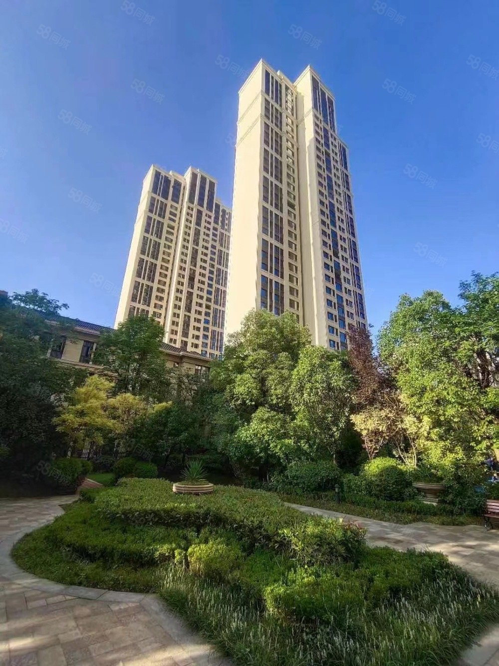 捡漏115曲江华著中城两室精装带二小一中标诚心出售