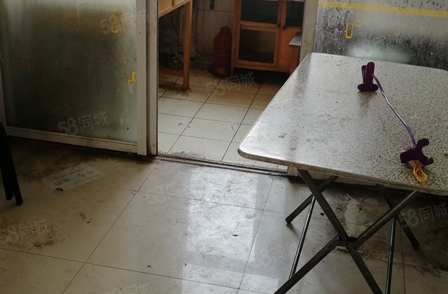 五交化家属院(东昌东路) 医疗配套成熟 购物方便 交通便捷