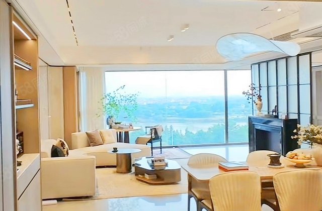 保利阅江台江缦4室2厅163㎡260万二手房图片