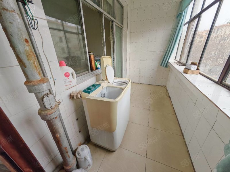 金川公司9号住宅小区2室1厅1卫63㎡南北27.8万